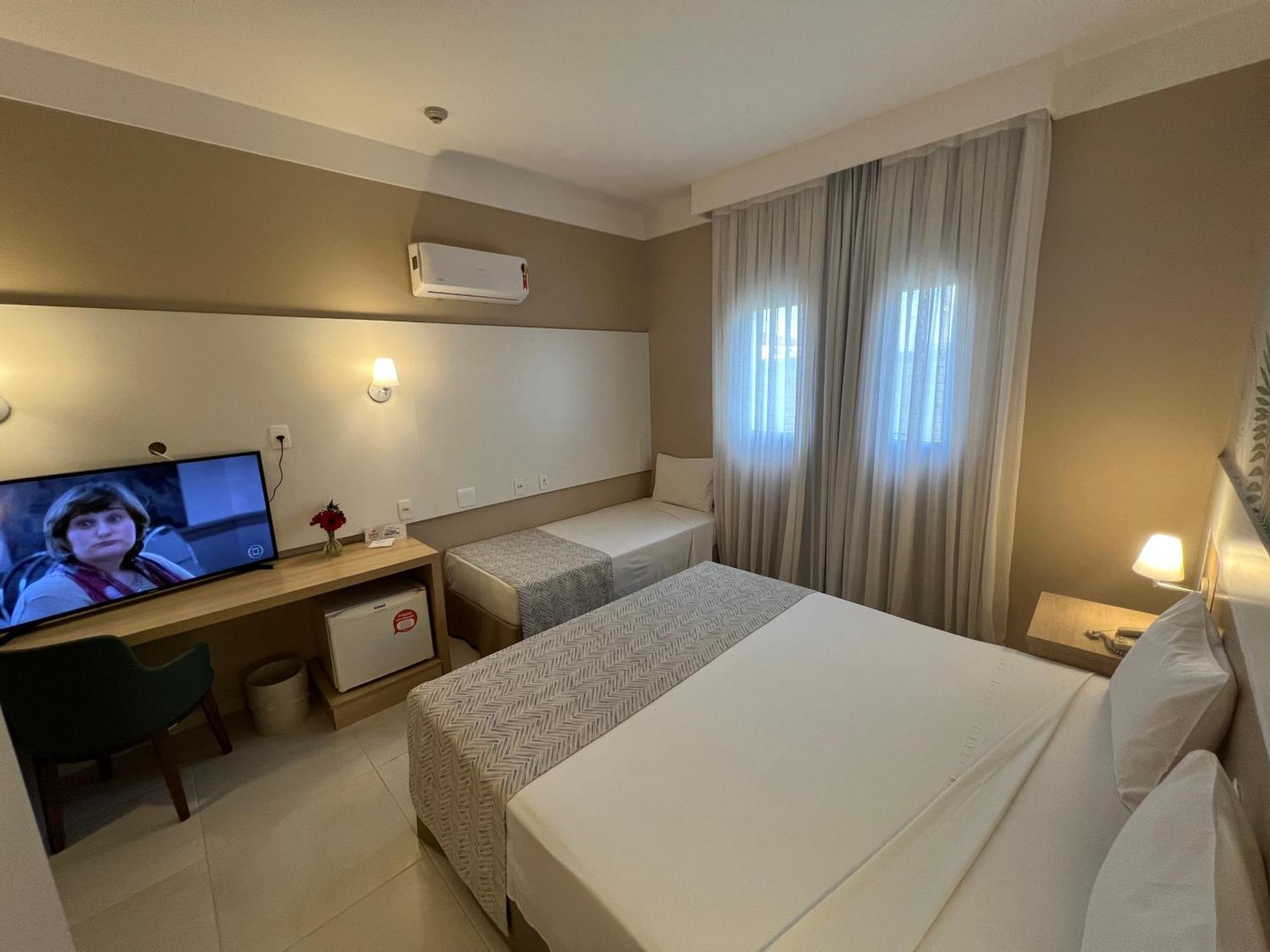 Fildi Hotel Sumaré Екстериор снимка